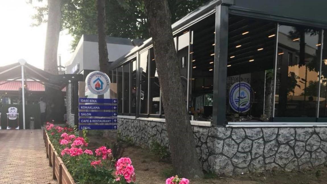 Düzce Avni Akyol Öğretmenevi ve Akşam Sanat Okulu Müdürlüğü DÜZCE MERKEZ