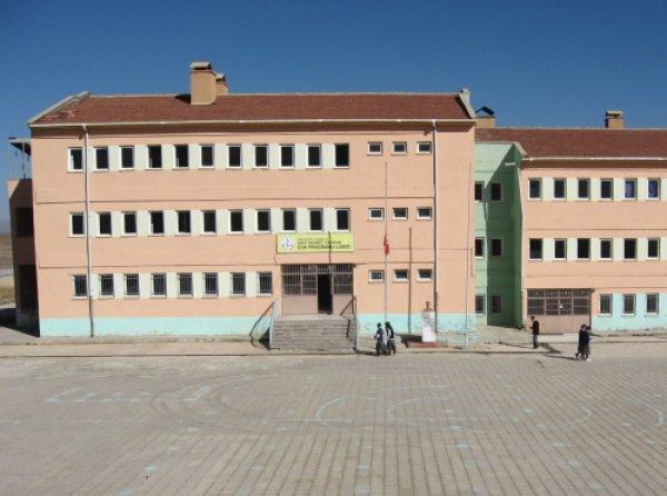 Yıldıztepe Hacıabdullah Şehit Mehmet Kayahan Çok Programlı Anadolu Lisesi NİĞDE MERKEZ