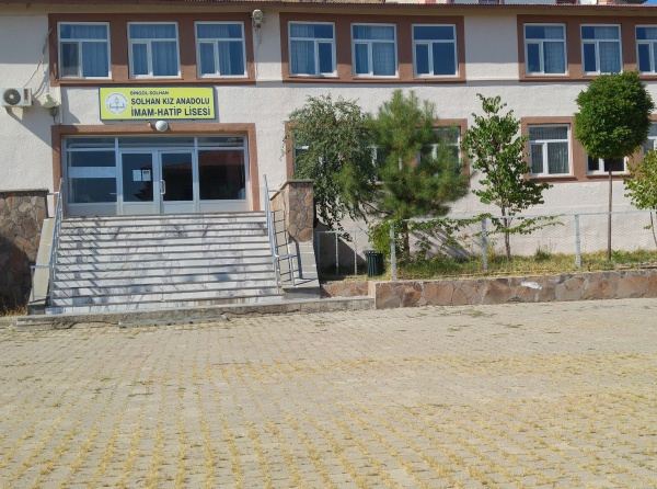 Solhan Kız Anadolu İmam Hatip Lisesi BİNGÖL SOLHAN