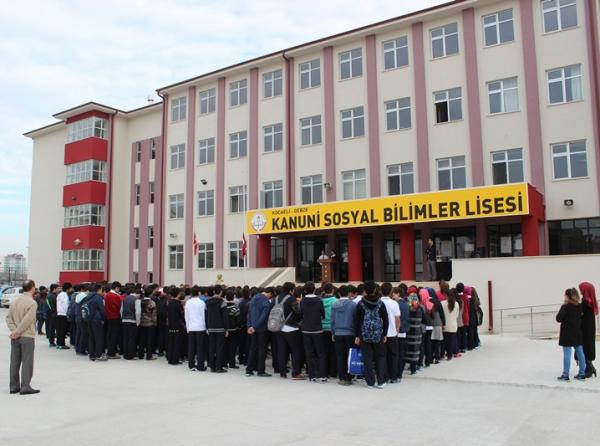 Kanuni Sosyal Bilimler Lisesi KOCAELİ GEBZE