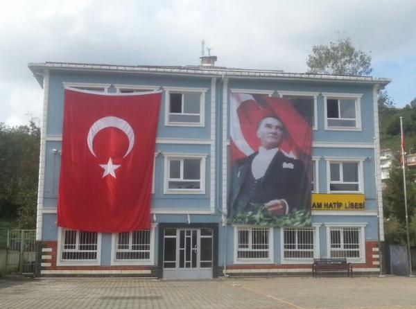 Kendirli Şehit Soner Fazlıoğlu Anadolu İmam Hatip Lisesi RİZE MERKEZ