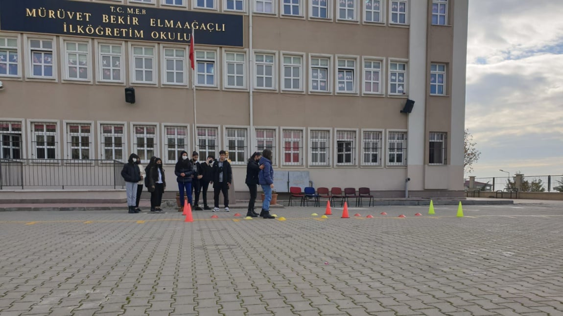 Mürüvet-Bekir Elmaağaçlı Ortaokulu ANKARA YENİMAHALLE