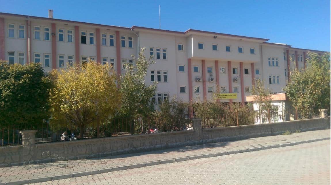 Zübeyde Hanım Kız Mesleki ve Teknik Anadolu Lisesi BATMAN MERKEZ