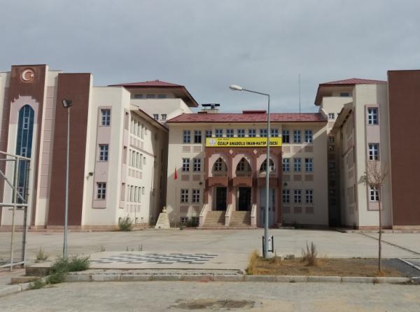 Özalp Anadolu İmam Hatip Lisesi VAN ÖZALP