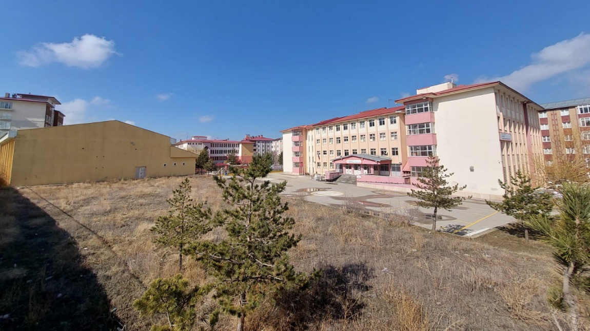 Yıldızkent Borsa İstanbul Anadolu Lisesi ERZURUM PALANDÖKEN