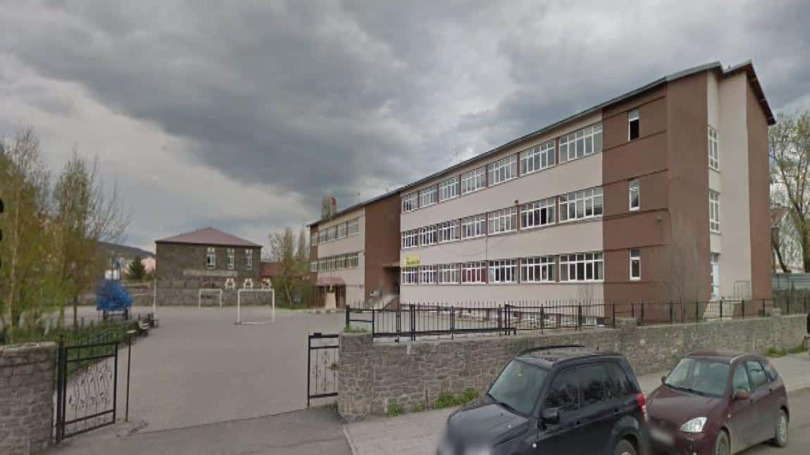 Kars Alpaslan Anadolu Lisesi KARS MERKEZ