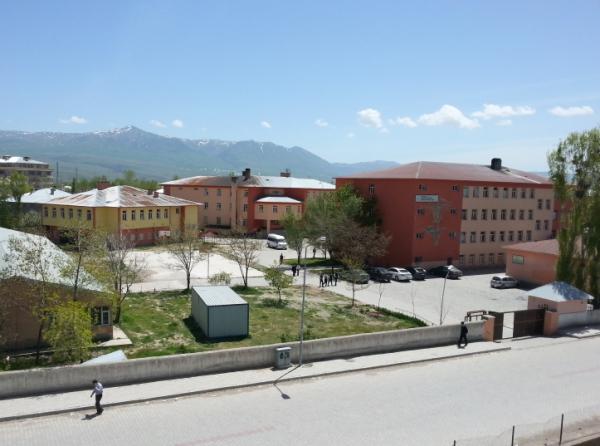 Muradiye Kazım Karabekir Mesleki ve Teknik Anadolu Lisesi VAN MURADİYE