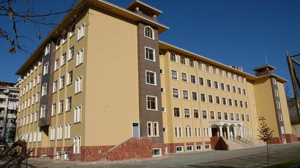 Hasan Kemal Yardımcı Denizcilik Mesleki ve Teknik Anadolu Lisesi RİZE MERKEZ