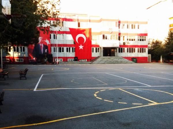 Suadiye Hacı Mustafa Tarman Anadolu Lisesi İSTANBUL KADIKÖY