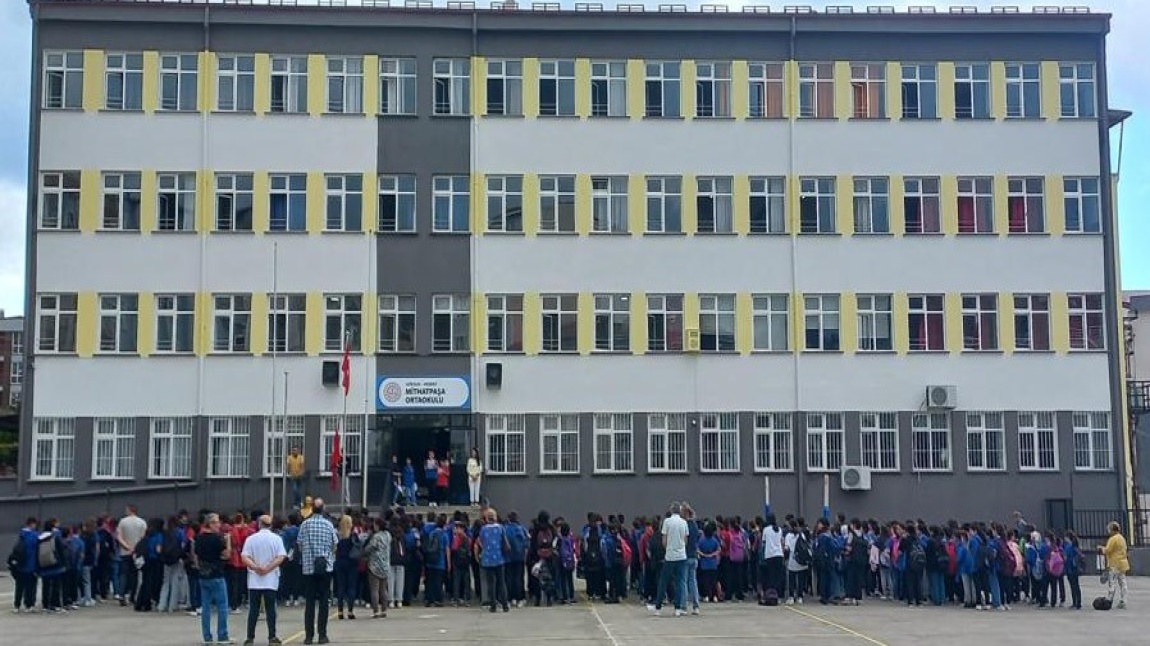 Mithatpaşa Ortaokulu GİRESUN MERKEZ