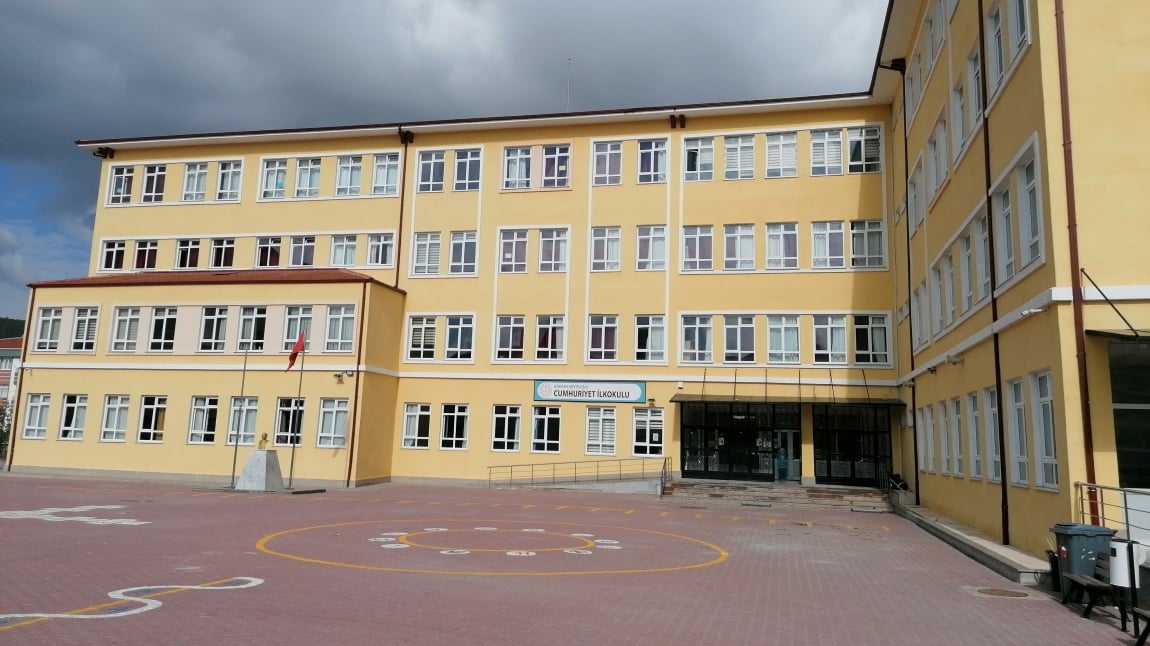 Cumhuriyet İlkokulu ANKARA BEYPAZARI